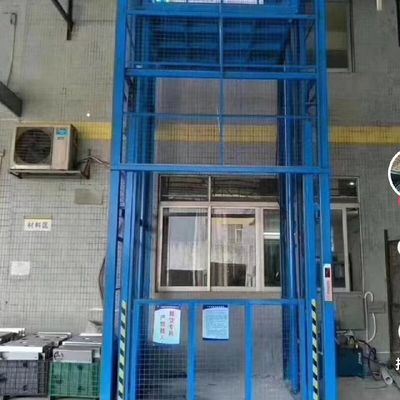 Устойчивый складский грузоподъемник с улучшенными трехфазными функциями питания и безопасности
